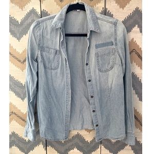 Xhiliration Light Wash Denim Chambray